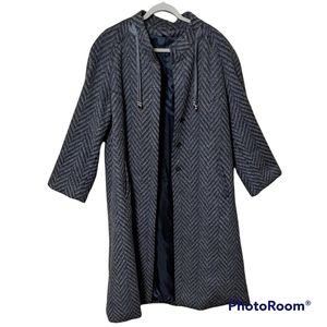 Vintage Modell Berlin German New wool coat top coat Chevron 44 flaw